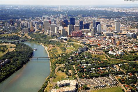 what province is edmonton in.